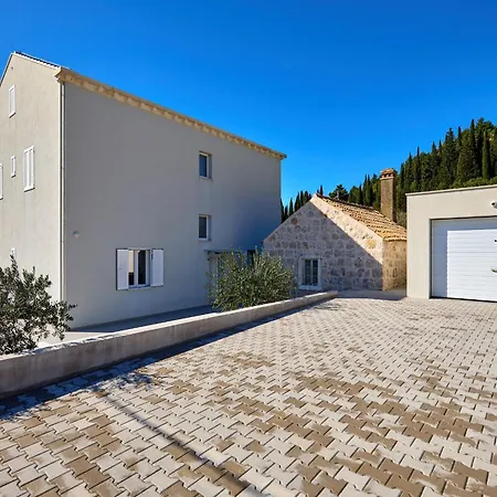 Hedera Estate House Hedera Iii * Orasac